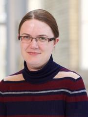 Dr Niamh McNamara