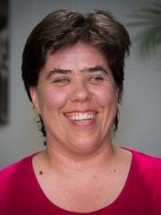 Professor Winnifred Louis Professor Winnifred Louis